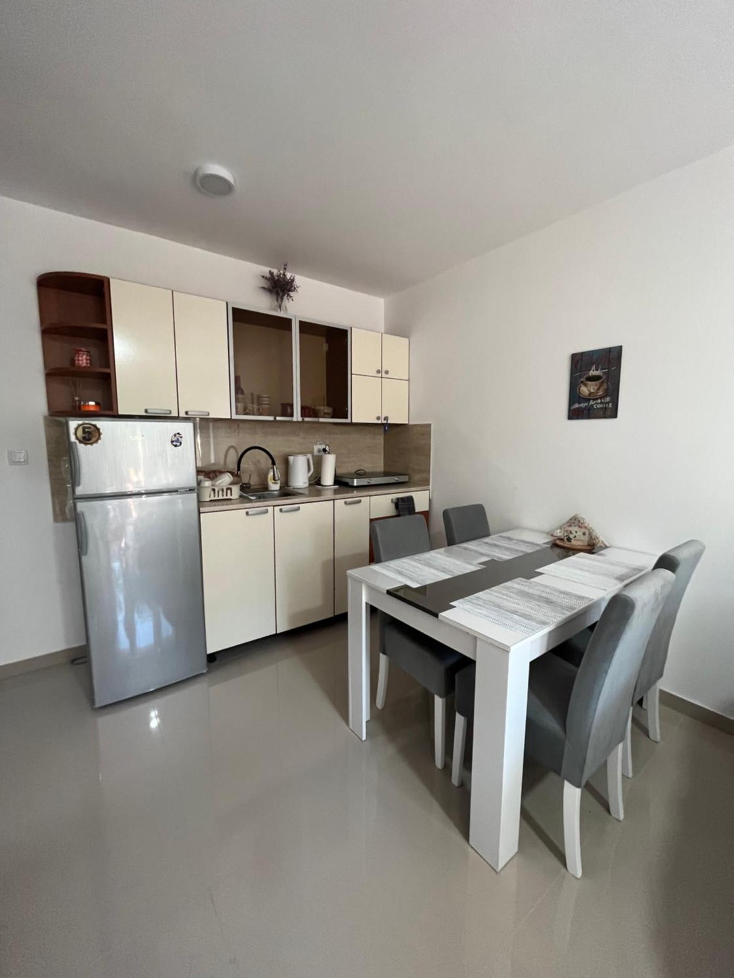 Ostrovo Apartman Miletic מראה חיצוני תמונה